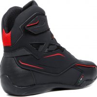 SCARPE DA MOTO E SCOOTER TCX STREET 3 WP IMPERMEABILI – Centaury's House  Vendita articoli e abbigliamento per moto Castelli Calepio Bergamo